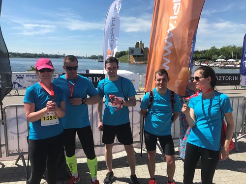 Cztery zespoły  reprezentujące firmę Inoutic wzięły udział w rozegranej 28 maja nad Jeziorem Maltańskim w Poznaniu maratońskiej sztafecie XLPL Ekiden